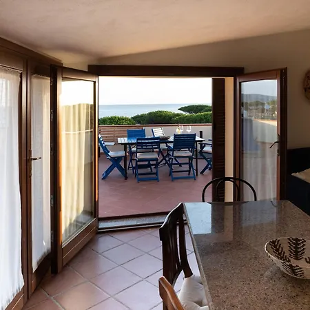 Attico Fronte Mare Feriehus Posada (Sardinia)